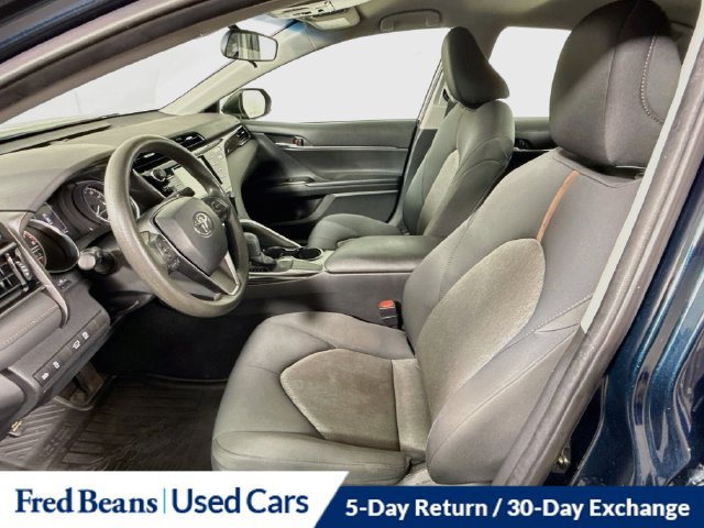 Used 2020 Toyota Camry LE FWD image 25