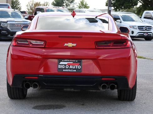 Used 2017 Chevrolet Camaro LT w/ RS Package image 10