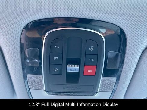 Used 2023 Hyundai Palisade SEL w/ Premium Package FWD image 20