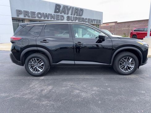 Used 2023 Nissan Rogue S AWD/4WD image 1