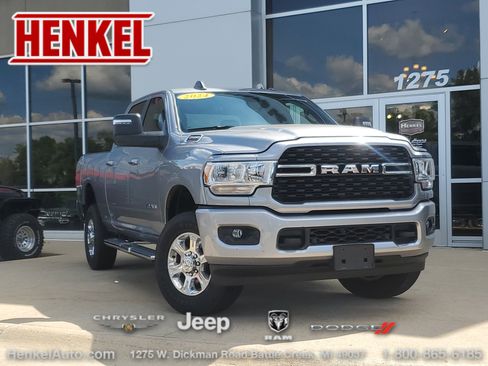 Used 2024 RAM 2500 Big Horn w/ Sport Appearance Package image 1