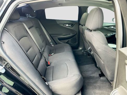 Used 2022 Chevrolet Malibu LT FWD image 27