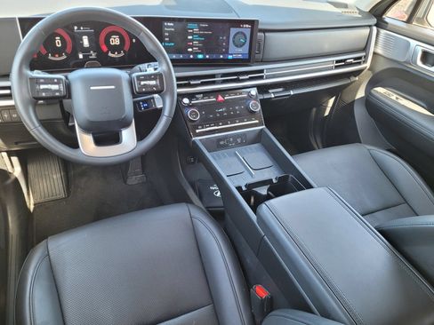 Certified 2025 Hyundai Santa Fe SEL AWD/4WD image 10