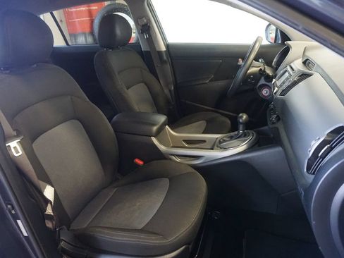Used 2015 Kia Sportage LX FWD image 19