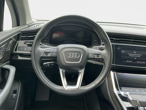 Used 2025 Audi Q7 3.0T Premium Plus AWD/4WD image 12