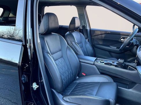 Used 2023 Nissan Rogue Platinum w/ Platinum Premium Package image 28