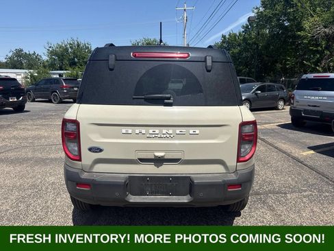 Used 2025 Ford Bronco Sport Outer Banks AWD/4WD image 3