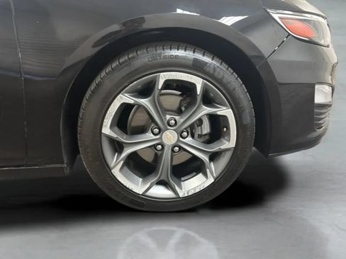 Used 2023 Chevrolet Malibu LT FWD image 24