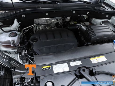 Used 2025 Volkswagen Atlas Cross Sport SEL Premium R-Line image 28