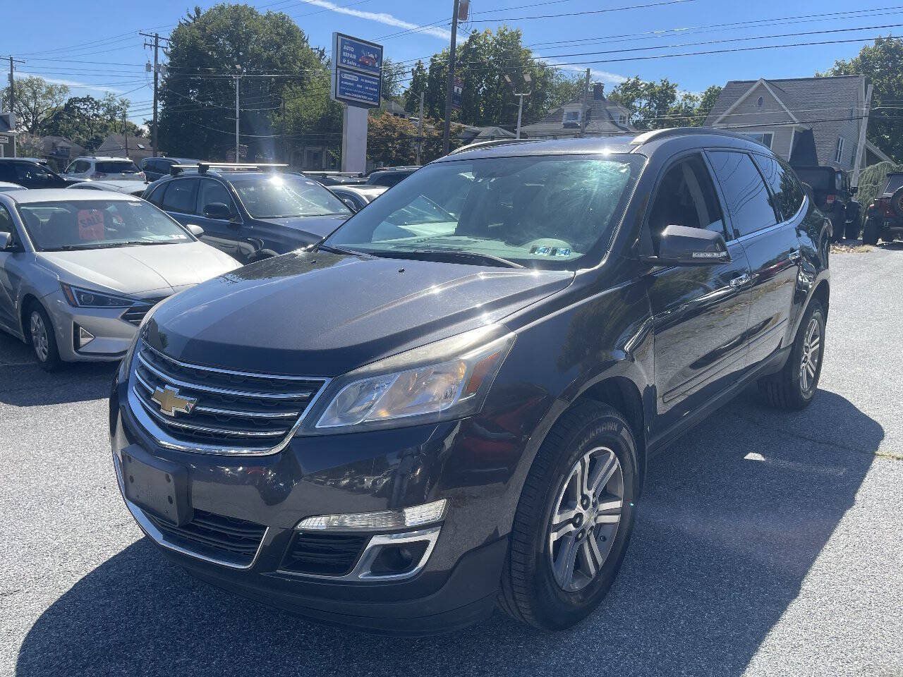 Used 2016 Chevrolet Traverse LT AWD/4WD image 1