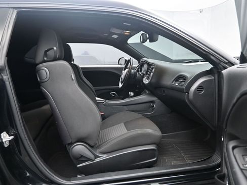 Used 2019 Dodge Challenger R/T Scat Pack w/ Dynamics Package image 30