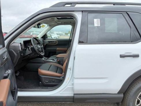 New 2026 Ford Bronco Sport Outer Banks w/ Outer Banks Tech Package+ AWD/4WD image 15