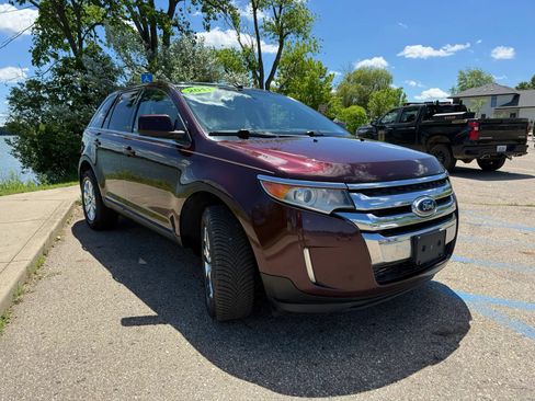 Used 2011 Ford Edge Limited w/ 301A Rapid Spec Order Code FWD image 3