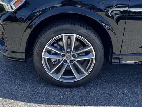Certified 2023 Audi Q3 2.0T Premium w/ Black Optic Sport Package AWD/4WD image 8