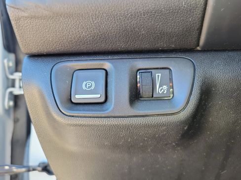 Used 2018 GMC Acadia Denali w/ Technology Package image 24