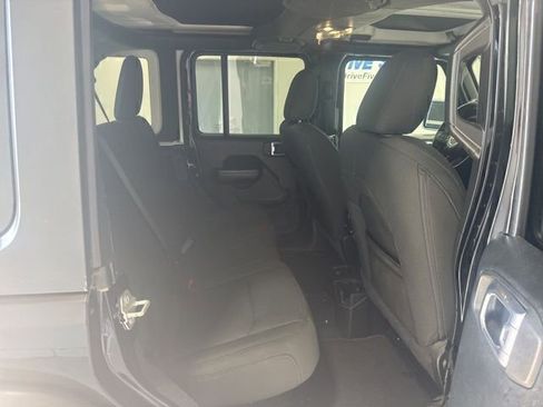 Used 2021 Jeep Wrangler Unlimited Sport image 18