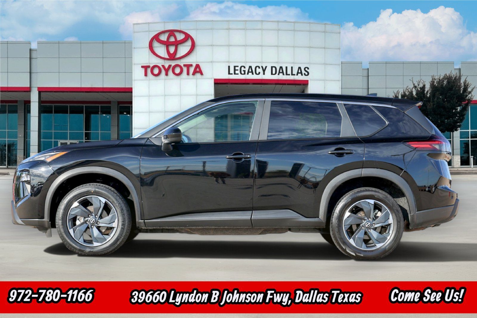 Used 2026 Nissan Rogue SV AWD/4WD image 6