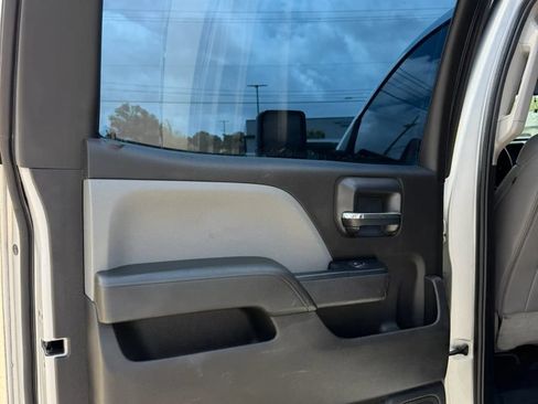 Used 2019 GMC Sierra 2500 4x4 Crew Cab image 7