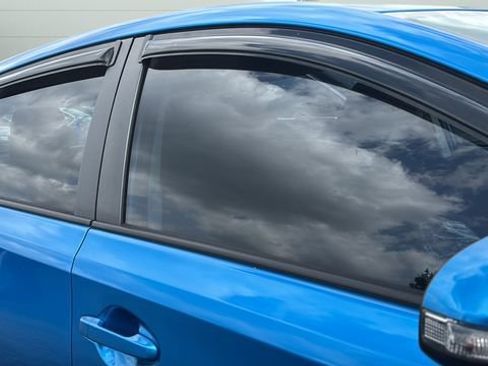Used 2018 Toyota Corolla iM w/ Carpet Mat Package (TMS) FWD image 30