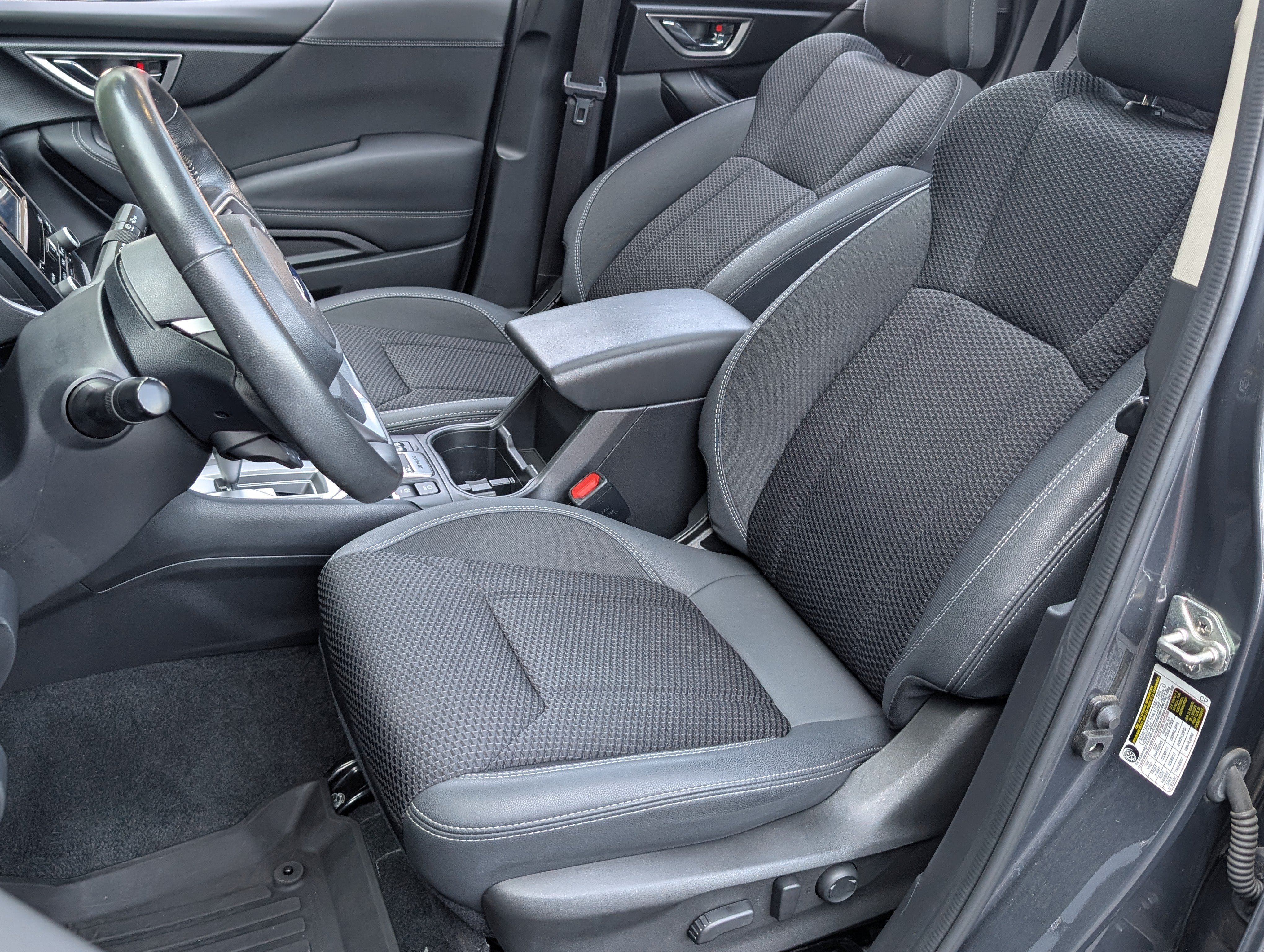 Used 2023 Subaru Forester Premium AWD/4WD image 17