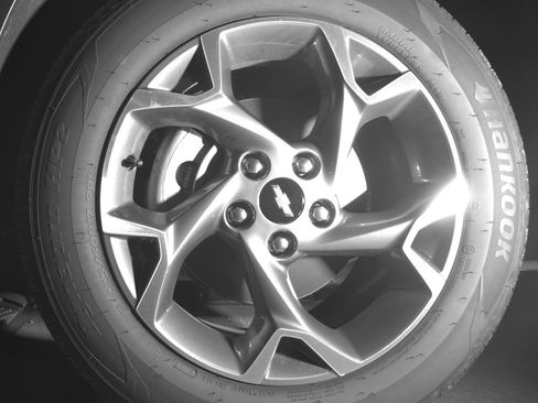 Used 2025 Chevrolet Trax LT image 12