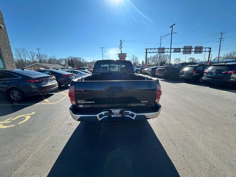 Used 2006 Toyota Tacoma 4x4 Access Cab V6 image 4