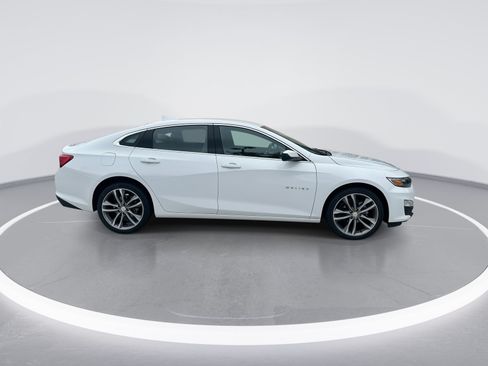 Used 2025 Chevrolet Malibu LT FWD image 10