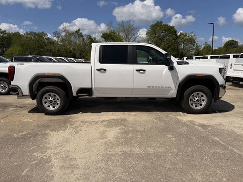 New 2026 GMC Sierra 2500 Pro w/ 1SA Pro Safety Plus Package AWD/4WD image 6