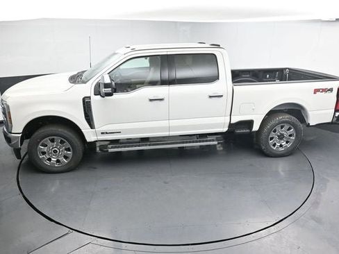 New 2026 Ford F250 Lariat w/ Chrome Package image 19