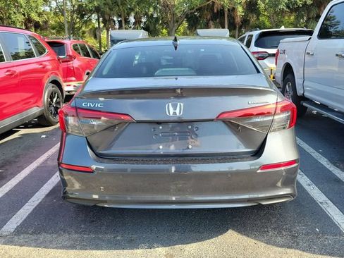 Certified 2024 Honda Civic Touring image 5