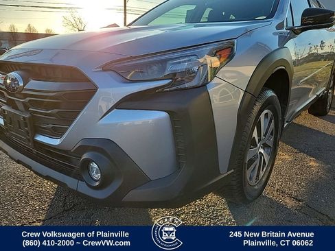 Used 2023 Subaru Outback Premium image 25