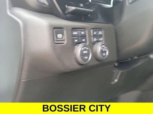 Certified 2025 Chevrolet Silverado 2500 ZR2 w/ Technology Package AWD/4WD image 18