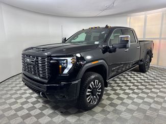 New 2026 GMC Sierra 2500 Denali Ultimate video 1