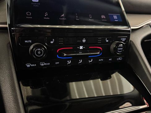 Used 2021 Jeep Grand Cherokee L Limited image 30