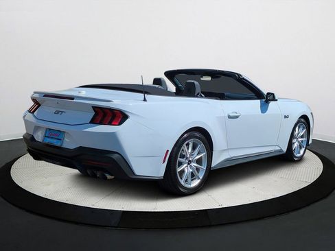 Used 2025 Ford Mustang GT Premium image 36