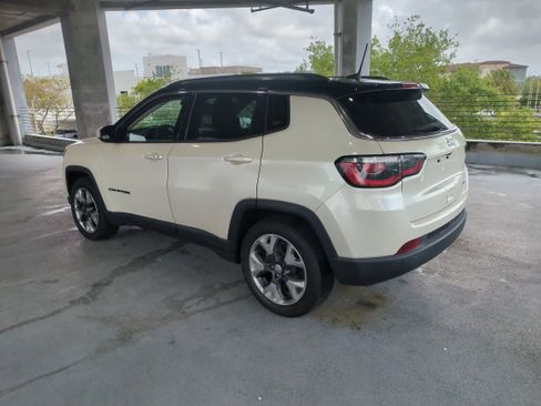 Certified 2018 Jeep Compass Limited w/ Navigation Group image 7
