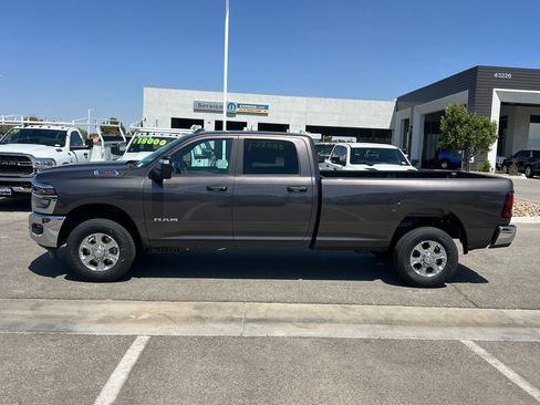 New 2026 RAM 2500 Big Horn AWD/4WD image 3