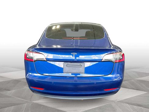 Used 2022 Tesla Model 3 RWD image 7