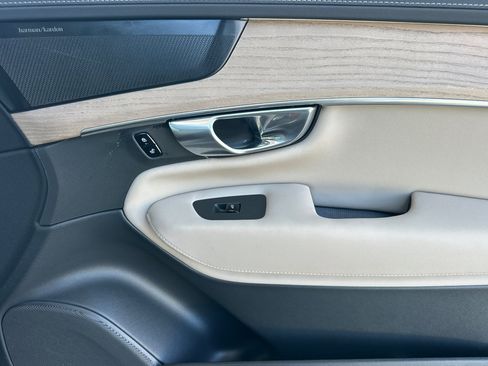 Certified 2026 Volvo XC90 B6 Plus AWD/4WD image 20