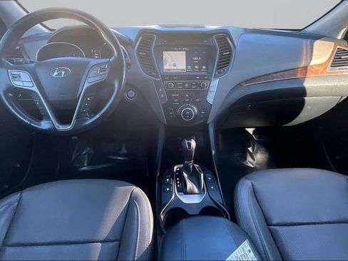 Used 2018 Hyundai Santa Fe Sport w/ 2.4L Tech Package 04 AWD/4WD image 14
