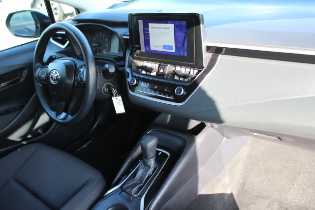 Certified 2025 Toyota Corolla LE FWD image 27
