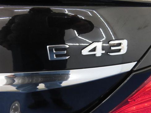 Used 2018 Mercedes-Benz E 43 AMG 4MATIC Sedan image 12