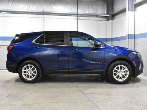 Used 2022 Chevrolet Equinox LT AWD/4WD image 26
