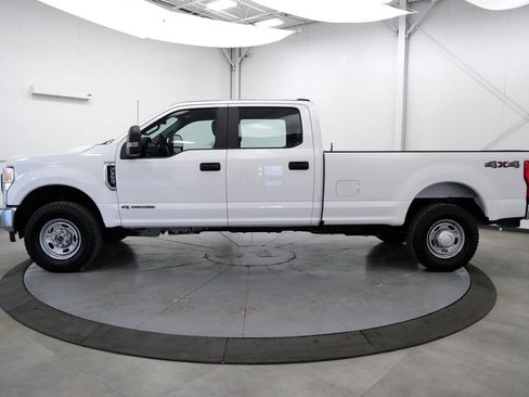 Used 2022 Ford F350 XL w/ Power Equipment Group AWD/4WD image 4