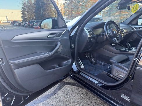 Used 2021 BMW X3 sDrive30i w/ Executive Package image 11