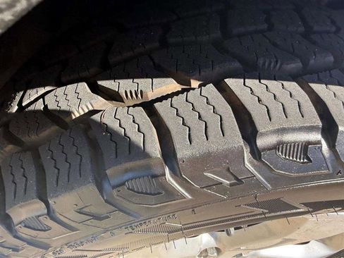 Used 2013 Jeep Grand Cherokee Laredo image 17