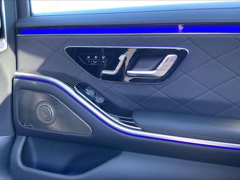 New 2026 Mercedes-Benz S 580 4MATIC Sedan image 23
