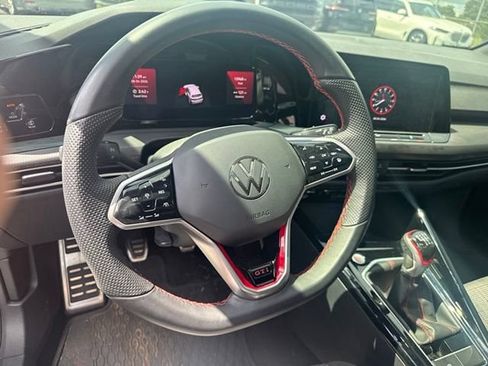 Used 2024 Volkswagen GTI SE FWD image 27