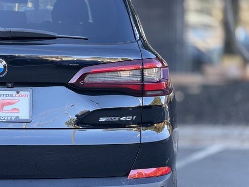 Used 2022 BMW X5 sDrive40i w/ Parking Assistance Package image 16