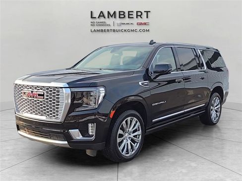 Used 2023 GMC Yukon XL Denali w/ LPO, Floor Liner Package image 1